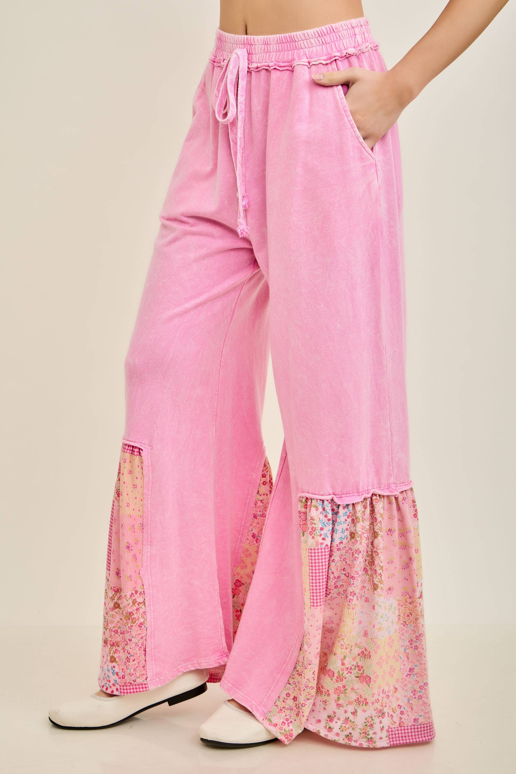 Mineral Washed Spring Picnic Print Ruffle Flare Pants HP7117