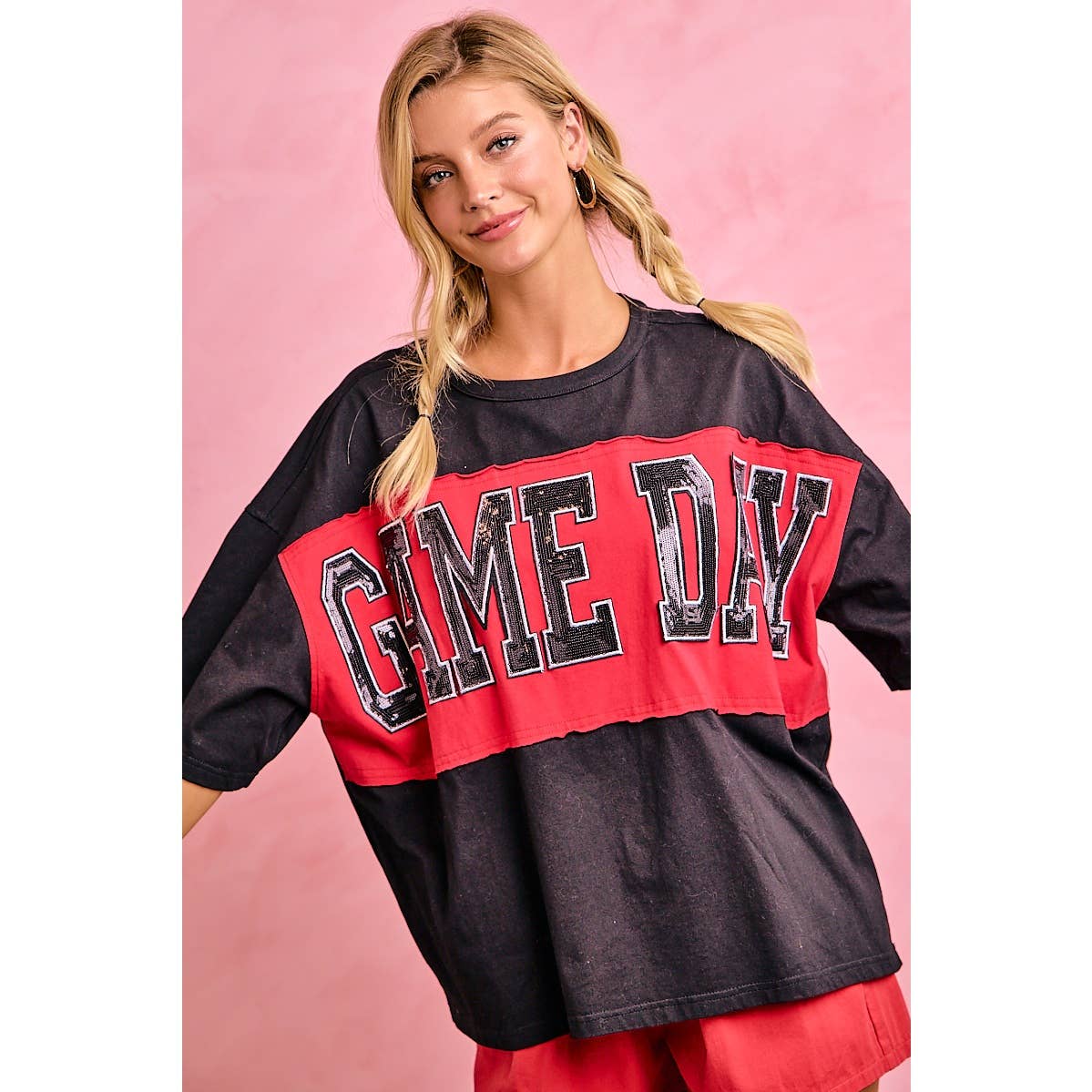 WOMENS GAMEDAY COLORBLOCK APPLIQUE RELAXED FIT T SHIRT