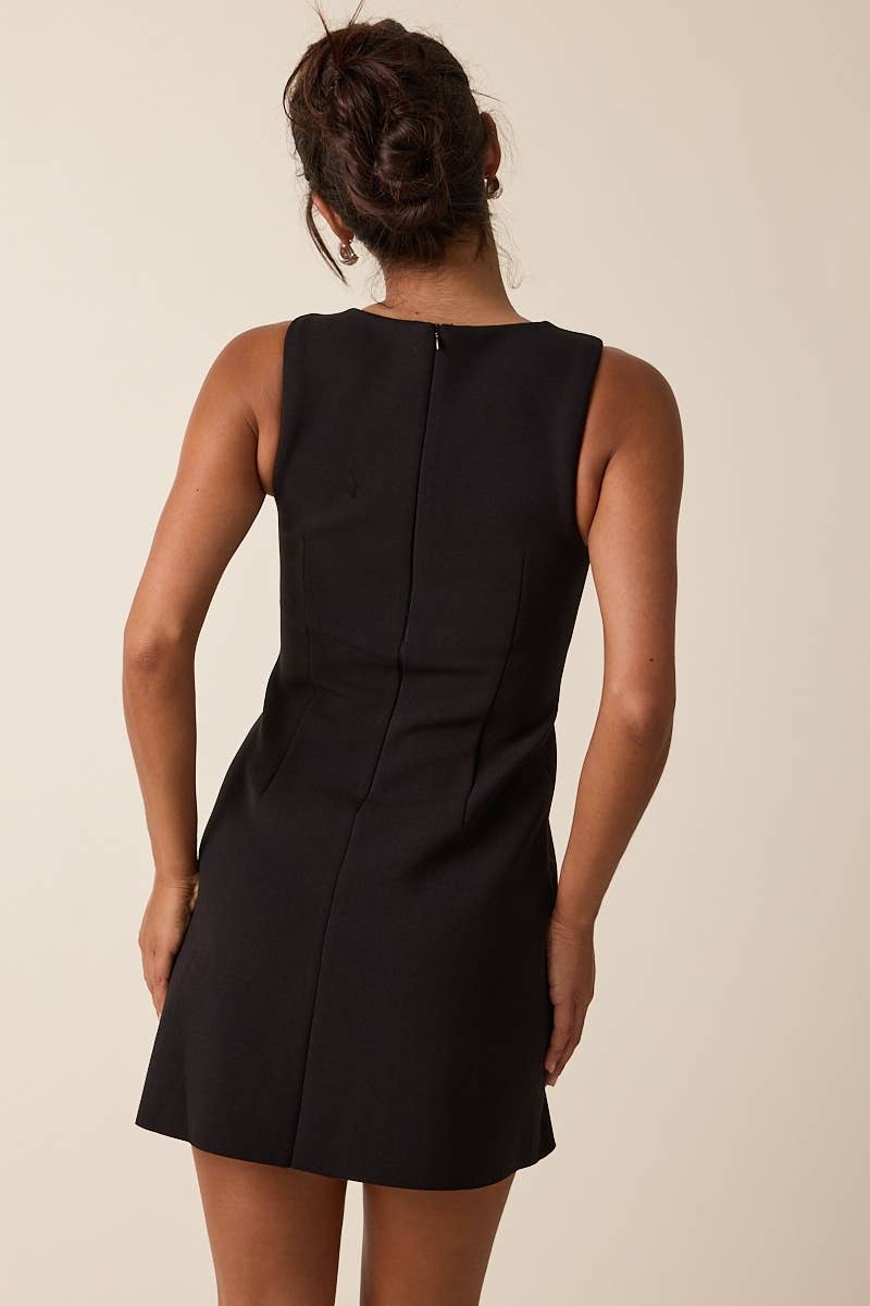 SOLID COLOR BOAT NECK SLEEVELESS A-LINE MINI DRESS